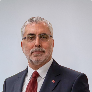 Prof. Dr. Vedat Işıkhan